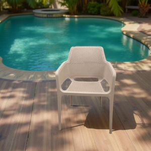 პლასტმასის სკამი კაპუჩინო (SP911)